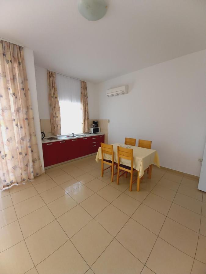 Apartments Villa Iva Оребич Екстер'єр фото