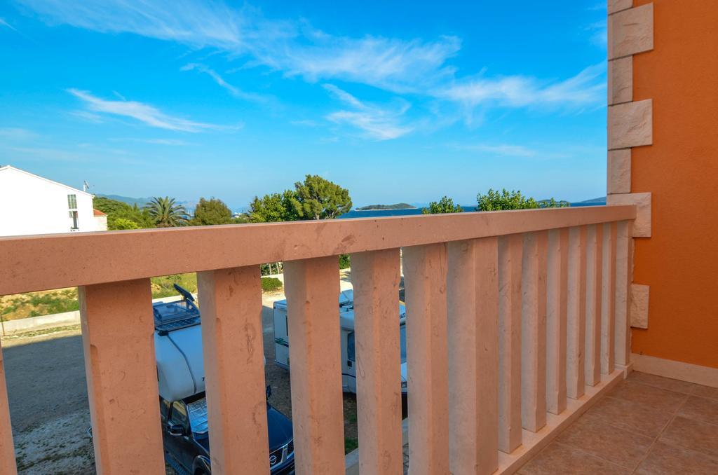Apartments Villa Iva Оребич Номер фото
